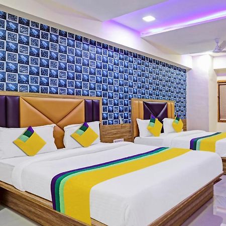Itsy Hotels Rk Palace Vadodara Exterior foto